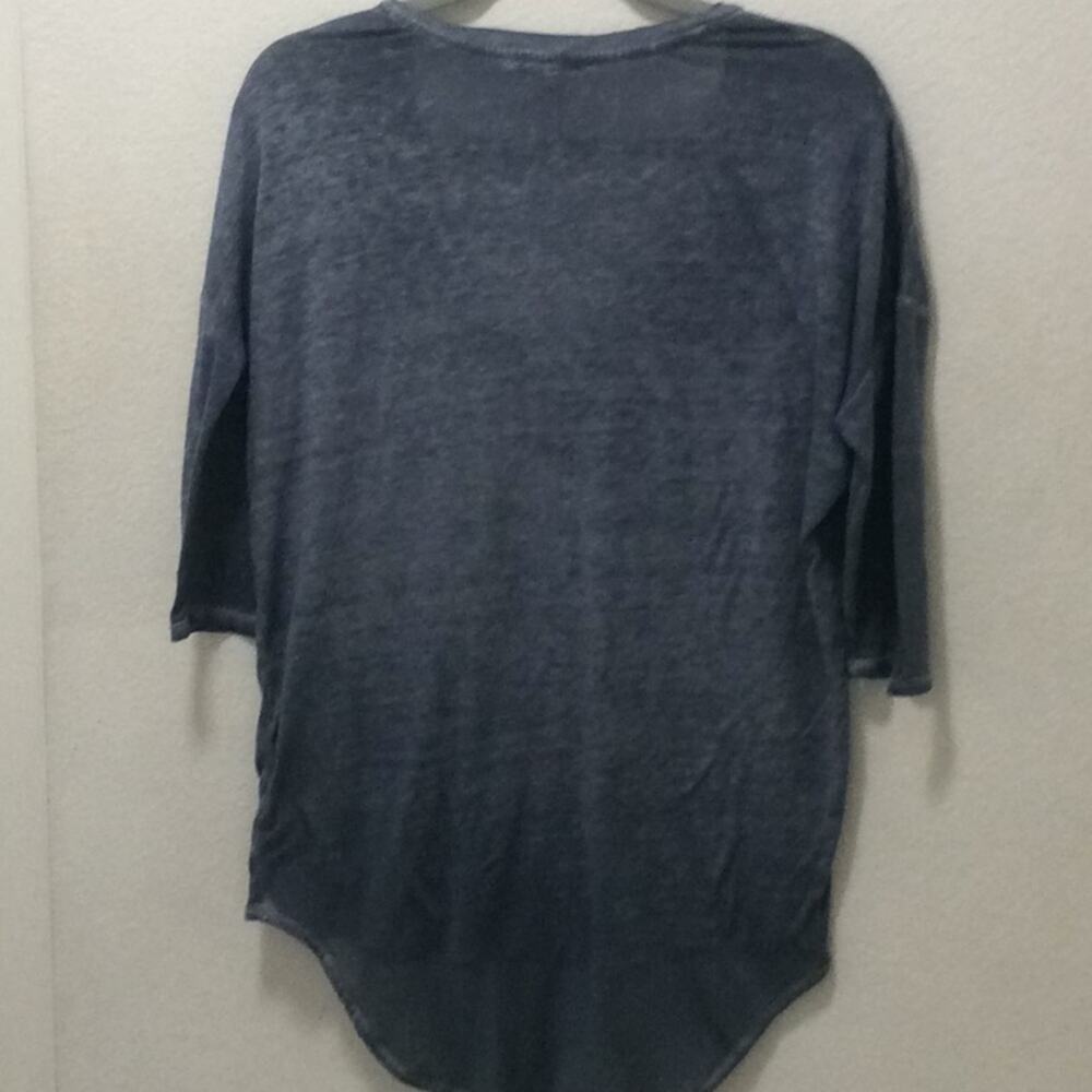 Express Low V-Neck WomensTee Shirt Denim Blue Sz M - Picture 7 of 9
